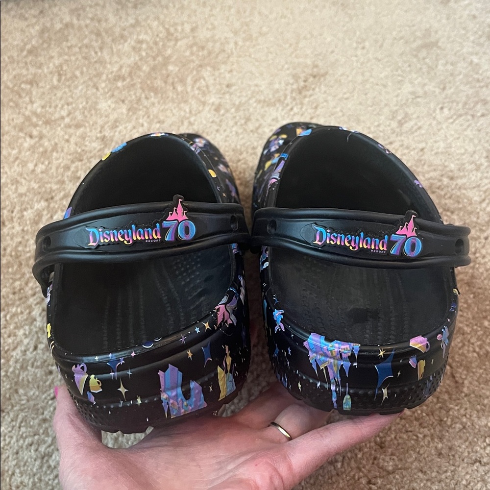 Disneyland 70th Anniversary Unisex Crocs M11 W13 - Picture 5 of 9